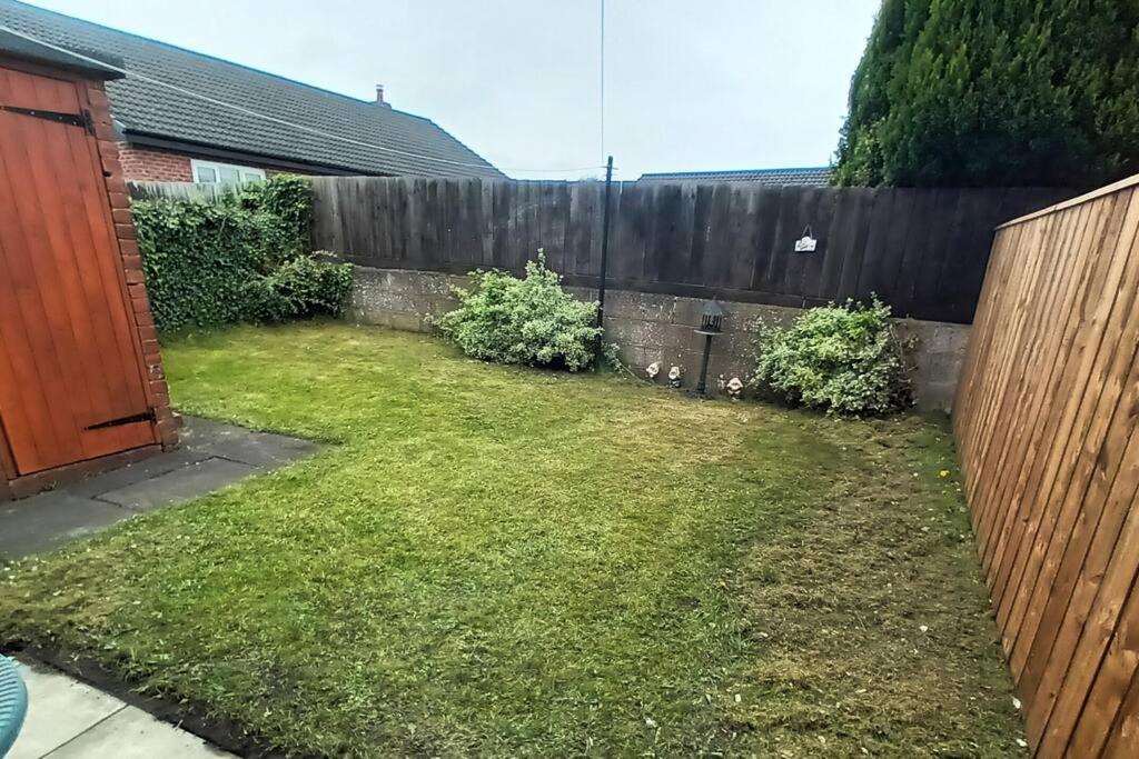 Bungalow In Shildon County Durham Buitenkant foto
